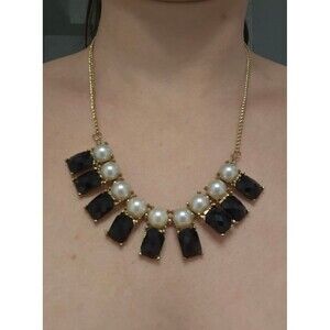 VTG 1980's Simulated Pearls & Black Teardrops Gold Tone 22" Statement Necklace